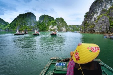 Hanoi - Tuan Chau Marina - Lan Ha bay – Ong Cam Area (L, D)